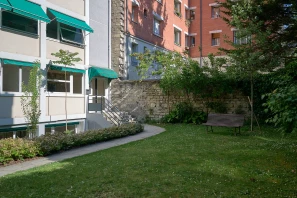 Bureau privé - 75005 - 1 poste - 790€