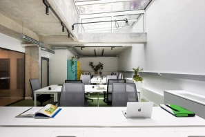 Bureau privé - 75011 - 20 postes - 11800€