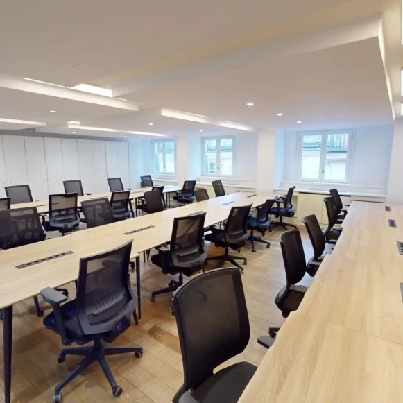 Bureau privé 180 m² 30 postes Coworking Rue de la Victoire Paris 75009 - photo 5