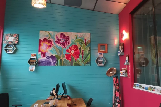 Open Space - 77100 - 3 postes - 300€