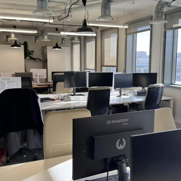 Open Space  28 postes Coworking Quai de Valmy Paris 75010 - photo 7