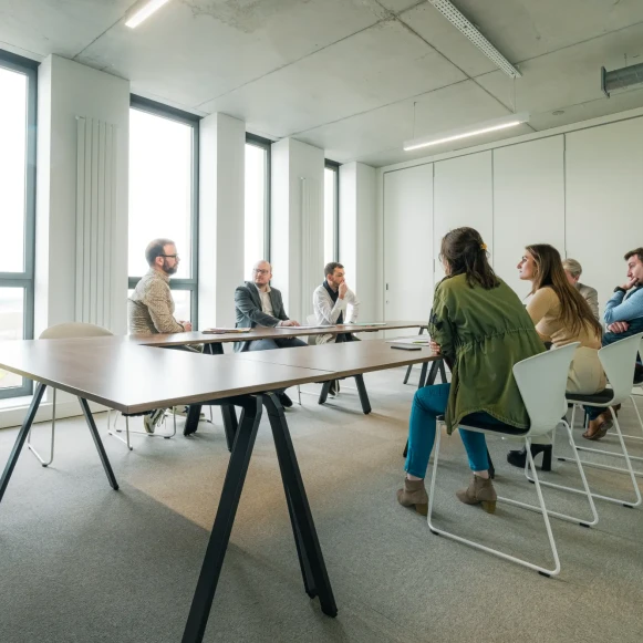 Bureau privé 25 m² 7 postes Coworking Rue Jean Zay Angers 49000 - photo 17