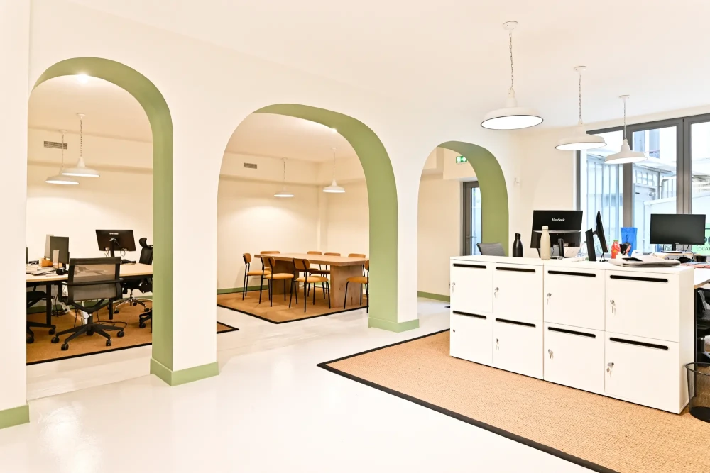 Espace indépendant - 75010 - 24 postes - 13200€