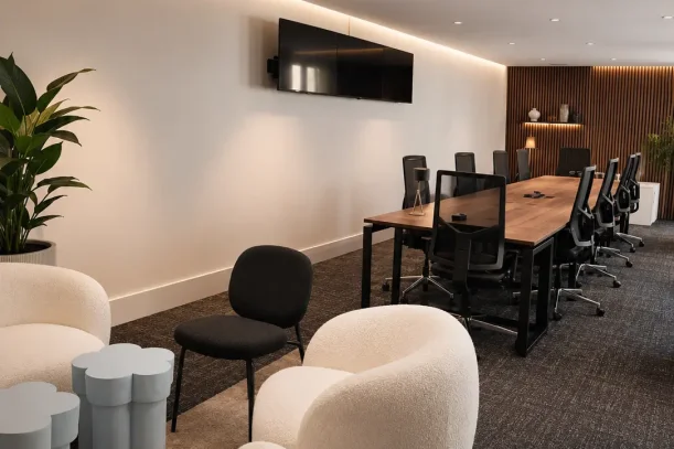 Bureau privé - 75016 - 15 postes - 7500€