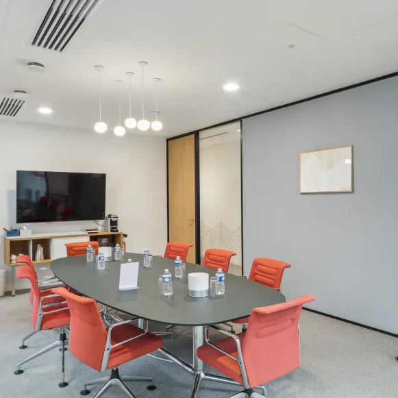 Bureau privé 8 m² 2 postes Coworking Boulevard de Berlin Nantes 44000 - photo 12