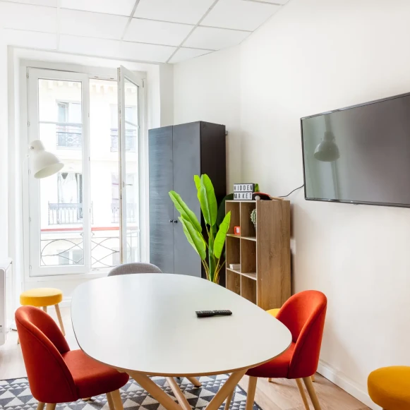 Espace indépendant 125 m² 22 postes Location bureau Rue du Faubourg Poissonnière Paris 75010 - photo 3