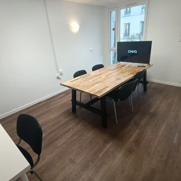 Bureau privé 17 m² 7 postes Coworking Avenue Danielle Casanova Ivry-sur-Seine 94200 - photo 1