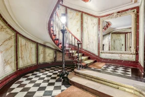 Espace indépendant - 75008 - 20 postes - 8764€