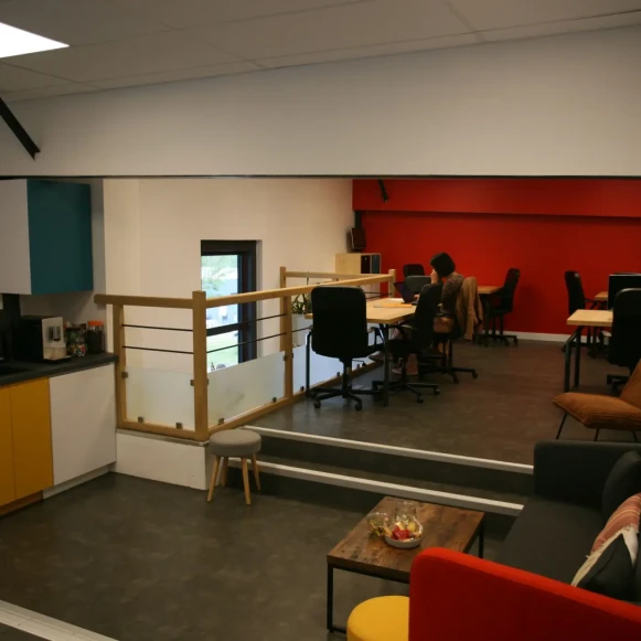 Bureau privé 10 m² 1 poste Coworking Rue de l'Ormière Montastruc-la-Conseillère 31380 - photo 5