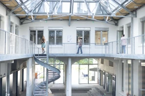 Open Space - 67000 - 30 postes - 180€