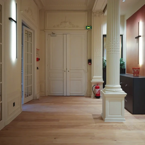 Espace indépendant 395 m² 59 postes Location bureau Rue du Faubourg Poissonnière Paris 75010 - photo 8