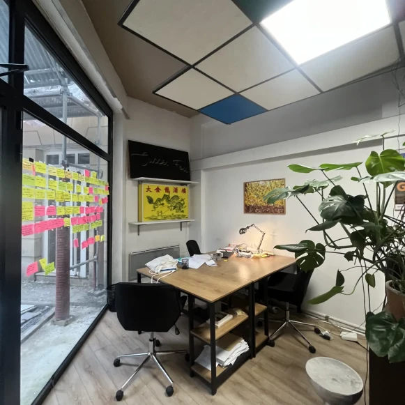 Open Space  10 postes Coworking Rue Keller Paris 75011 - photo 5