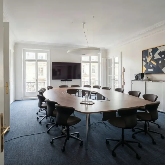 Espace indépendant 360 m² 25 postes Coworking Avenue Hoche Paris 75008 - photo 4