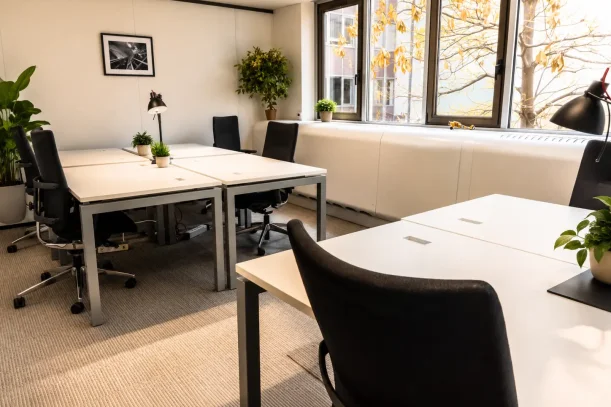 Bureau privé - 92200 - 6 postes - 3000€