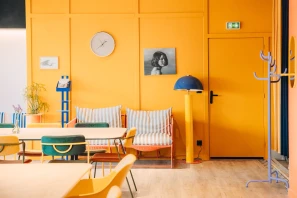 Bureau privé - 42100 - 6 postes - 1500€