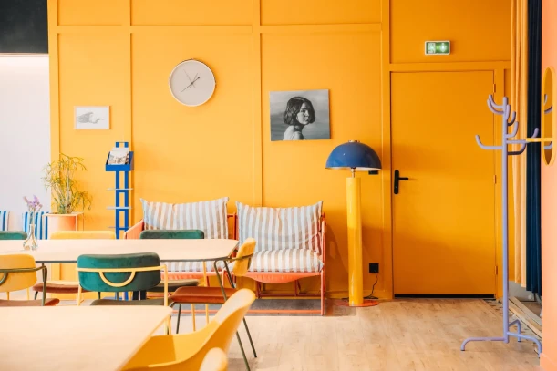 Bureau privé - 42100 - 3 postes - 600€