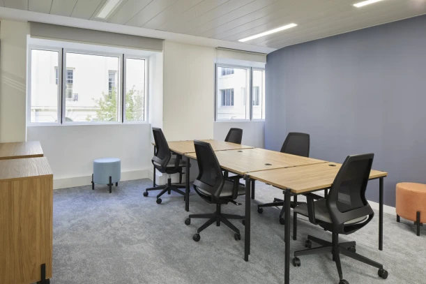 Bureau privé - 75008 - 5 postes - 4350€