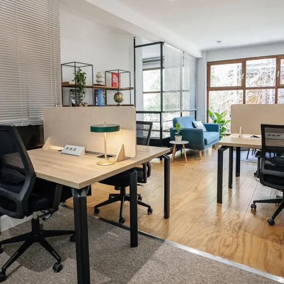Bureau privé 30 m² 4 postes Location bureau Rue Molière Ivry-sur-Seine 94200 - photo 2