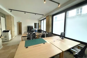 Espace indépendant - 75012 - 15 postes - 7500€