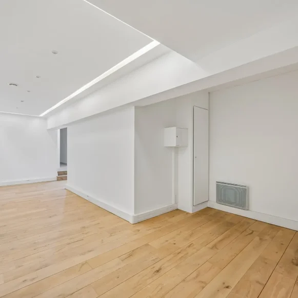 Espace indépendant 78 m² 16 postes Location bureau Rue Raffet Paris 75016 - photo 4