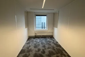 Bureau privé - 92800 - 3 postes - 1080€