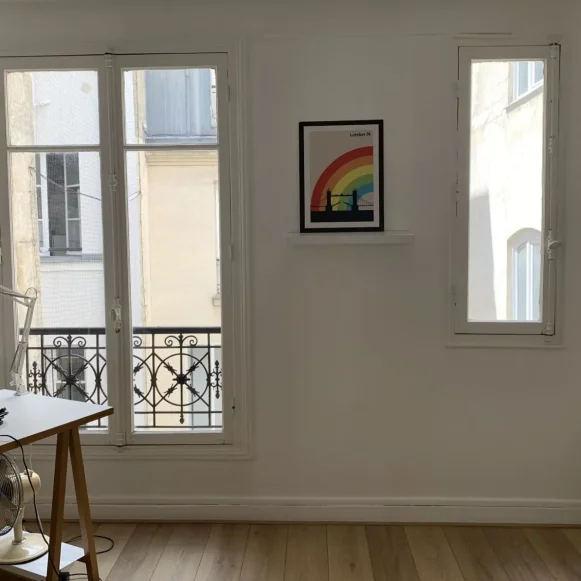 Bureau privé 14 m² 4 postes Location bureau Rue du Sentier Paris 75002 - photo 1