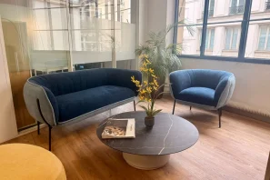 Bureau privé - 75002 - 5 postes - 2500€