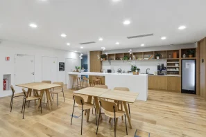 Bureau privé - 44000 - 3 postes - 1215€