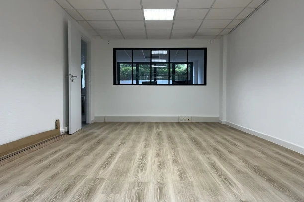 Espace indépendant - 67205 - 6 postes - 750€