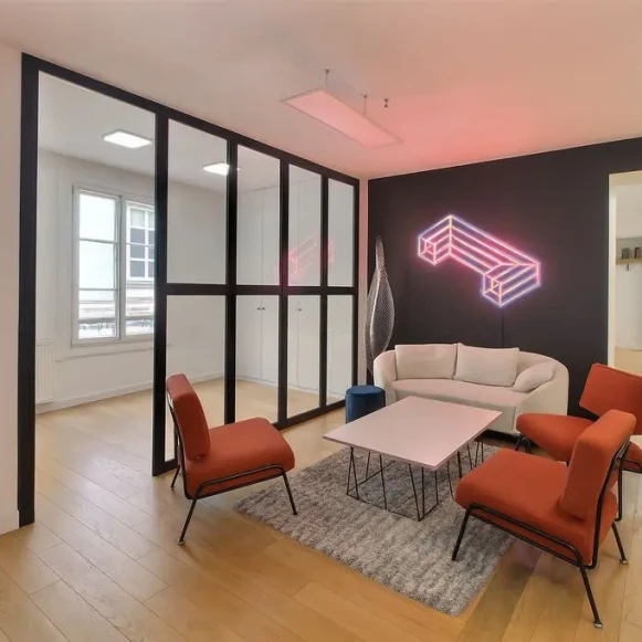 Espace indépendant 100 m² 18 postes Coworking Rue du Faubourg Saint-Denis Paris 75010 - photo 2