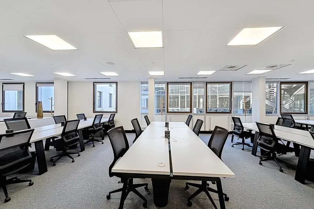 Espace indépendant - 75009 - 129 postes - 81500€