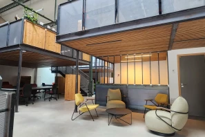 Open Space - 69600 - 18 postes - 265€