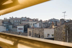 Open Space - 33300 - 12 postes - 350€