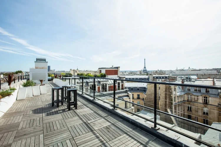 Espace indépendant - 75008 - 80 postes - 60000€