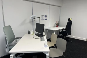 Bureau privé - 75013 - 2 postes - 603€