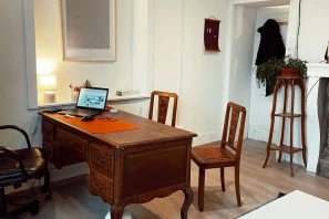 Bureau privé - 25390 - 1 poste - 450€
