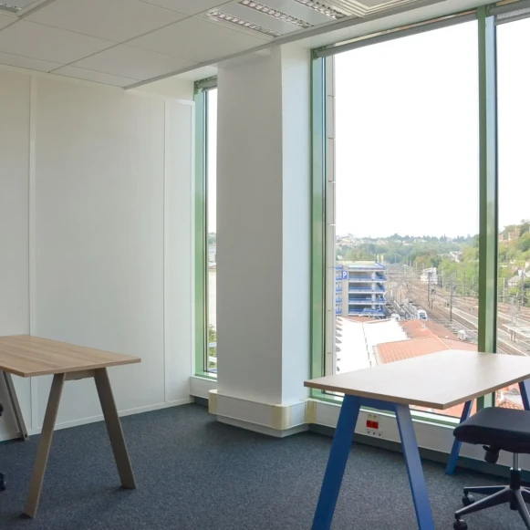 Bureau privé 13 m² 3 postes Location bureau Boulevard du Grand Cerf Poitiers 86000 - photo 1