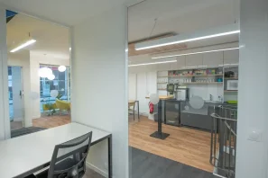 Bureau privé - 75002 - 5 postes - 2530€