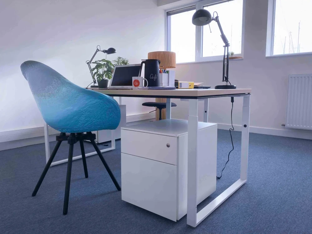 Bureau privé - 56470 - 3 postes - 680€