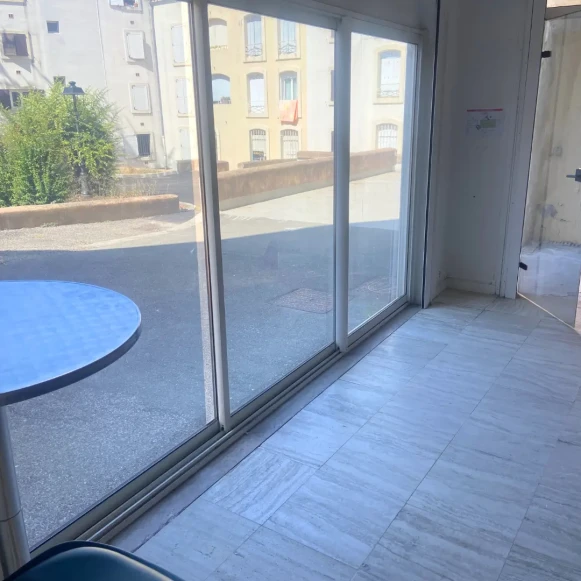 Open Space  5 postes Coworking Rue dou Fabriguié Draguignan 83300 - photo 3