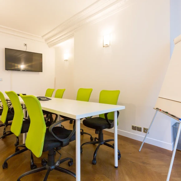 Bureau privé 22 m² 6 postes Location bureau Rue de Richelieu Paris 75002 - photo 3