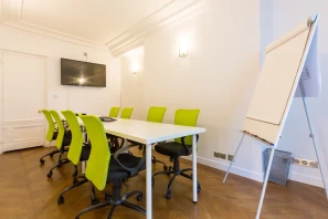 Bureau privé - 75002 - 6 postes - 2200€