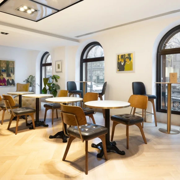 Bureau privé 17 m² 4 postes Coworking Avenue Kléber Paris 75016 - photo 5