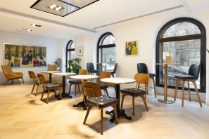 Bureau privé - 75016 - 4 postes - 2600€