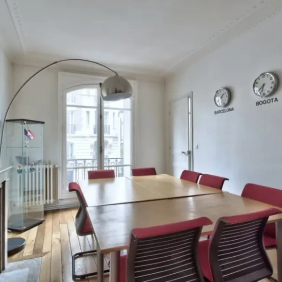 Bureau privé 14 m² 3 postes Location bureau Avenue Moderne Paris 75019 - photo 8