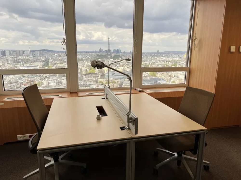 Bureau privé - 75015 - 20 postes - 12000€