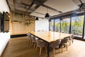 Bureau privé - 59810 - 2 postes - 950€