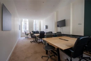 Bureau privé - 33000 - 13 postes - 3900€