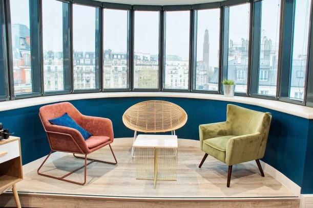 Bureau privé - 75017 - 2 postes - 1350€