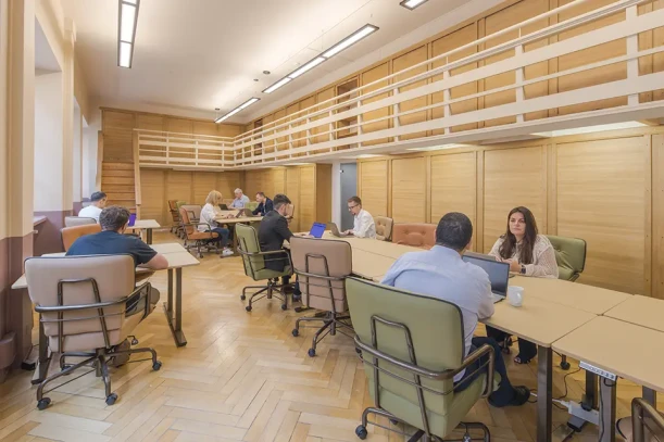 Bureau privé - 67000 - 10 postes - 2890€